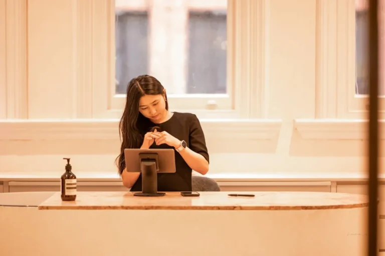 Beauty Product Reviews Mistakes Reviewers Should Avoid