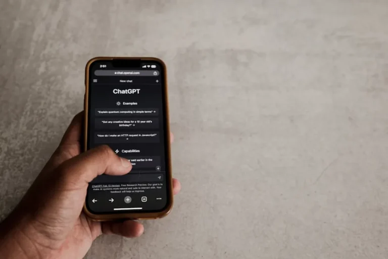How to Compare AI Chat Apps Before Signing Up