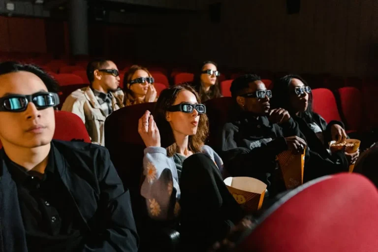 Movie Reviews: How to Write a Useful Review
