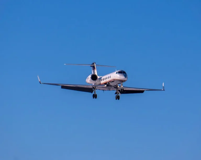 Why Travel Gear Reviews Help Readers Make Better Choices